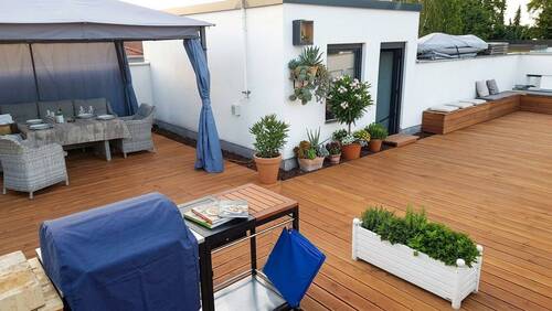 ... Dachterrasse mit Sitzbereich ... - 1 Zimmer Mehrfamilienhaus, Wohnhaus zum Kaufen in München