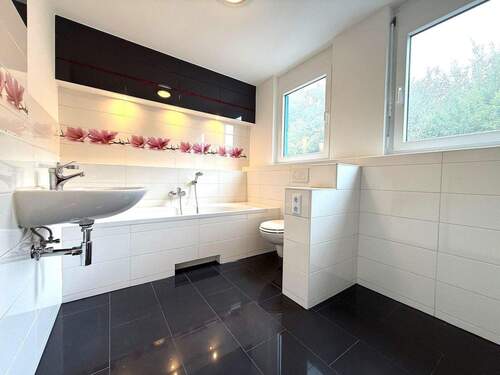 Badezimmer 1 - 