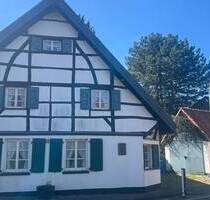 Moderne Technik hinter historischen Mauern - Denkmal - absolutes Unikat - Mönchengladbach Herrath