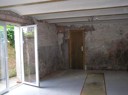 großer Raum in Scheune - 