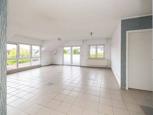 Wohn- und Esszimmer OG - 