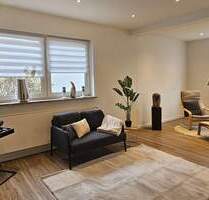 Ruhige Lage & lichtduchflutete Räume! Für eine Familie od. für 2 Parteien! TOP ZUSTAND! - Kleinrinderfeld