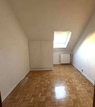 kleines Zimmer 1. OG - 