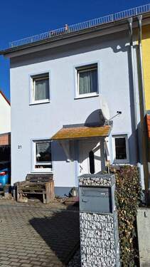 Gebäudeansicht - 5 Zimmer Mehrfamilienhaus, Wohnhaus in Dresden