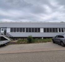 PROVISIONSFREI in Eisingen - 583m² Vielseitig einsetzbare Gewerbefläche mit Parkplätzen