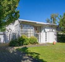 Modernes Architektenhaus mit 228 m² Wfl.Nfl.+ Garage | Berlin Zehlendorf | Garten, Sauna & Kamin