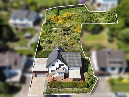 Luftaufnahme - 6 Zimmer Einfamilienhaus in Hiddenhausen