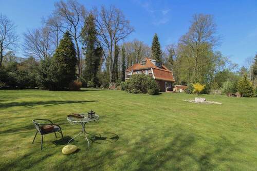 Garten 1.3 - 9 Zimmer Mehrfamilienhaus, Wohnhaus zum Kaufen in Wingst