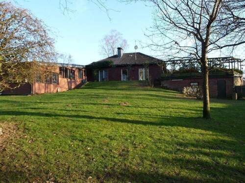 07 Rückseite, Garten.JPG - 5 Zimmer Einfamilienhaus zum Kaufen in Windeck