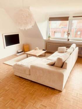 Wohnzimmer - Sofabereich - 3 Zimmer Etagenwohnung in Münster
