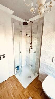 Badezimmer - Dusche - 