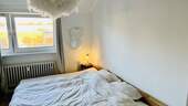 Schlafzimmer großes Bett - 