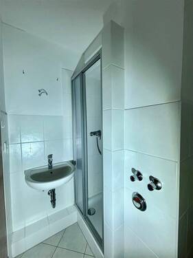 Badezimmer (Duschbereich) - 