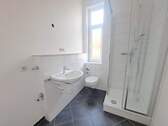 Duschbad mit Fenster - 