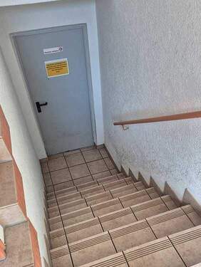 Zugang Kellergeschoss - 