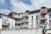 Hausrückansicht - Bezugsfreie, helle 2-Zi.-Wohnung mit 2 Balkonen und Stellplatz in Rhein- und Zentrumsnähe in Bonn