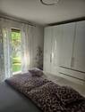 Elternschlafzimmer Bild 2.jpg - 