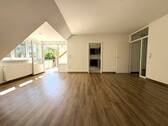 Wohnzimmer - 2 Zimmer Etagenwohnung zur Miete in Bad Zwischenahn