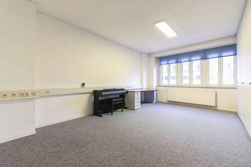 Schlafzimmer II 2. OG - 