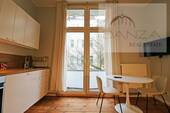 Wohnzimmer - 2 Zimmer Etagenwohnung zum Kaufen in Berlin