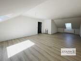 Wohnzimmer..jpg - Etagenwohnung mit 82,00 m&sup2; in Giebelstadt zur Miete