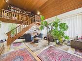 Wohnzimmer mit Empore - 6 Zimmer Einfamilienhaus zum Kaufen in Oberndorf am Neckar