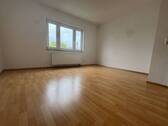 Wohnzimmer - 2 Zimmer Etagenwohnung zur Miete in Nürnberg