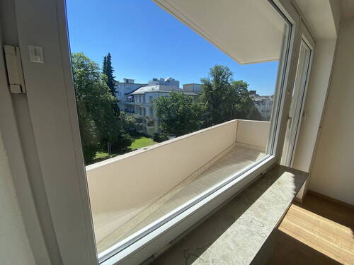 Balkon Wohnz. u. Küche - Etagenwohnung mit 52,80 m² in Bad Nauheim zum Kaufen