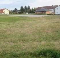 ++ BAULÜCKEN IN GEPFLEGTER WOHNSIEDLUNG ++ IDEAL FÜR BUNGALOW + EFH + ZFH ++ KEIN BAUZWANG ++ - Neumarkt-Sankt Veit