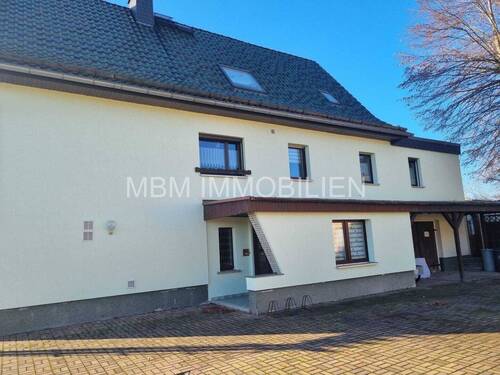 Bild 2 - 9 Zimmer Einfamilienhaus zum Kaufen in Neukirch