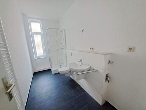 Duschbad mit Fenster - 