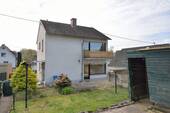 Rückansicht - 4 Zimmer Einfamilienhaus in Neuwied