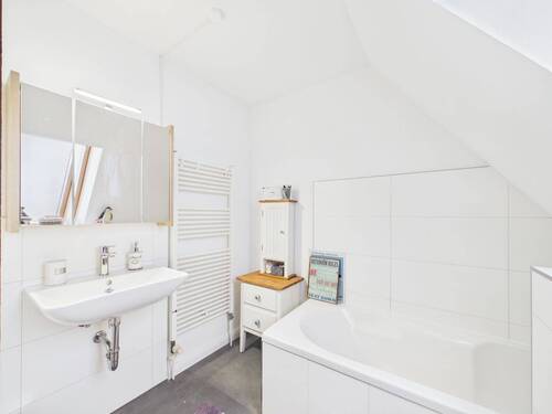 Badezimmer Dachgeschoss - 
