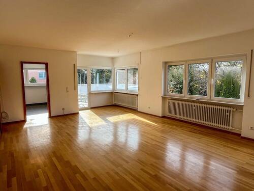 Wohnen zur Küche und Terrasse - 3 Zimmer Etagenwohnung in Kirchheimbolanden