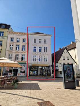 Hausansicht - Saniertes Mehrfamilienhaus in belebter Fußgängerzone von Minden