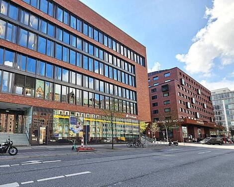 Bild 1 - Ladenfläche im Zentrum der HafenCity