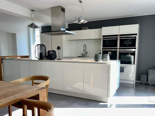 Küche - Einfamilienhaus mit 287,00 m&sup2; in Ratingen zum Kaufen