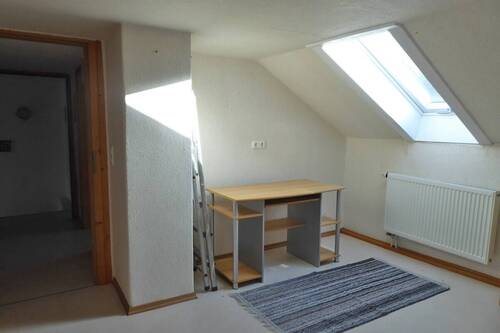 Zimmer/Küche DG - 