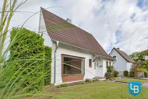 Die eigenen 4 Wände - 6 Zimmer Einfamilienhaus zum Kaufen in Preetz