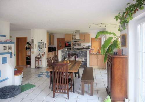 Essbereich und Küche - 