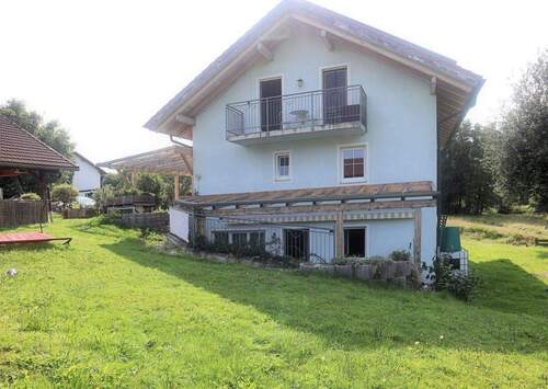 Ansicht Ost - 8 Zimmer Einfamilienhaus zum Kaufen in Tiefenbach