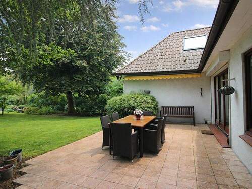 Sitzecke auf der Terrasse - 