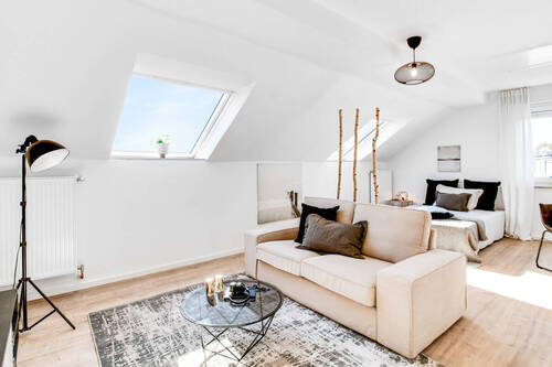 Zimmer DG (2) - 
