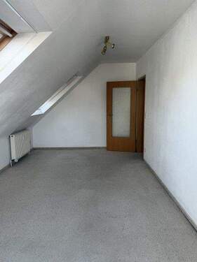 Wohnbereich - Etagenwohnung mit 45,00 m² in Eckental zum Kaufen