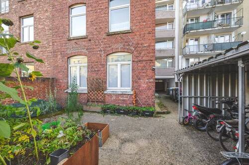 Innenhof - Mehrfamilienhaus, Wohnhaus in Aachen zum Kaufen