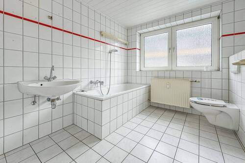 Badezimmer.jpg - Etagenwohnung mit 62,10 m² in Wetter (Ruhr) zur Miete