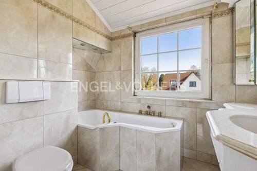 Bad OG - Wohneinheit 1 - 