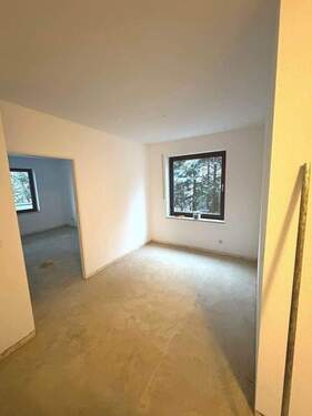 Praktische Essdiele neben der Küche - 