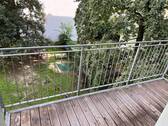 Balkon mit Hausgarten - Altbauwohnung in der Weitlingstraße mit perfektem Grundriss.