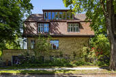 Hausansicht - Einfamilienhaus mit 333,50 m&sup2; in Falkensee zum Kaufen